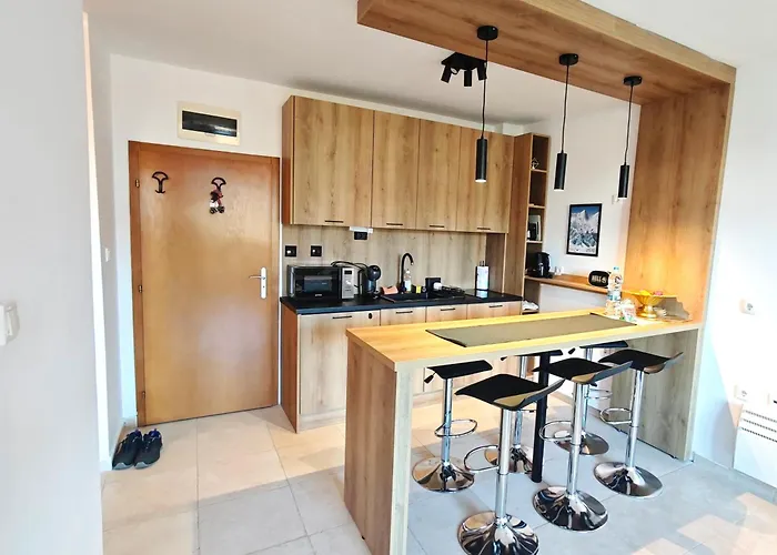 Friendly -top Location Apartment